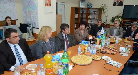 Прашки в царевични пръчици? Не, това е детско бельо!