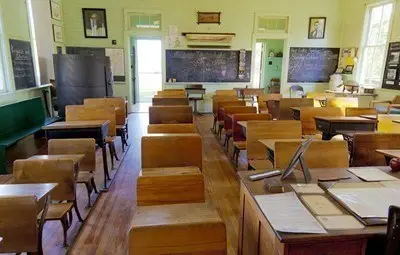 В 142 училища в страната днес няма да има учебни занятия В 142 училища в страната днес няма да има учебни занятия