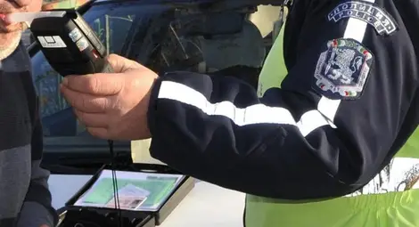 39-годишен хванат с 2.88 промила алкохол на волана посред нощ