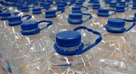 Полиция влезе във фабриката за минерална вода в Хисаря Полиция влезе във фабриката за минерална вода в Хисаря