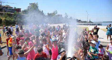 Малки и големи русенци и гости на града отбелязаха заедно Деня на река Дунав