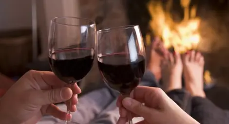 Чаша вино на ден е полезна срещу инфаркт само за 15 на сто от населението