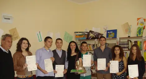 Седем гимназисти от Дойче шуле получиха сертификати от Кембридж