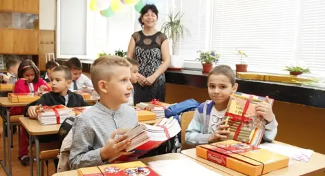 Нови предмети в училище планира МОН