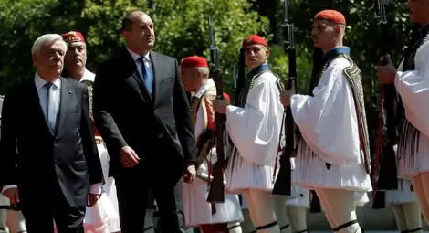 Румен Радев: Не виждам политическа воля за борба с корупцията по високите етажи