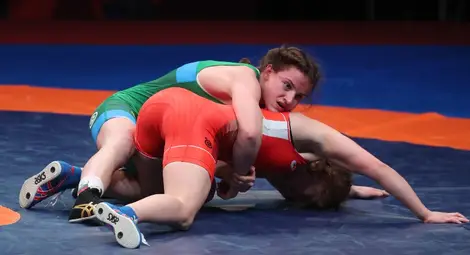 Дудова тръгна с победа срещу Христова на турнира „Догу“ Дудова тръгна с победа срещу Христова на турнира „Догу“