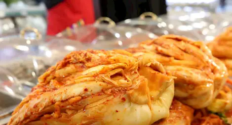 Корейското кисело зеле (кимчи) облекчава симптомите на COVID-19