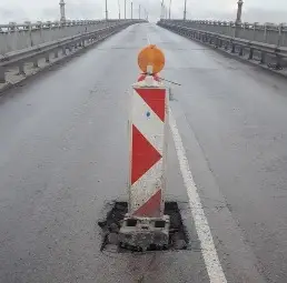 Коварна дупка се отвори на Дунав мост при Русе