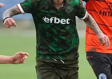 &bdquo;Дракони&ldquo; срещу &bdquo;комити&ldquo; в битка за глътка въздух