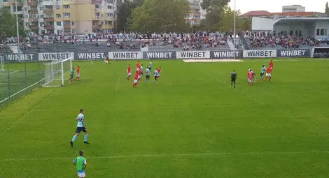 Не е за вярване - болницата в Бяла спасявала дотук мачовете на „Дунав“ Не е за вярване - болницата в Бяла спасявала дотук мачовете на „Дунав“