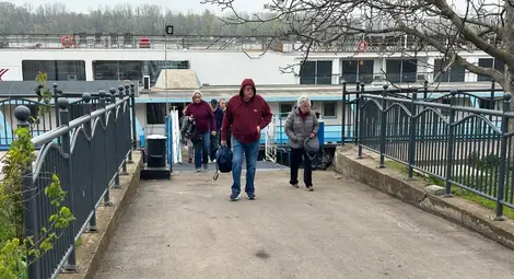 &bdquo;Викинг&ldquo; докара първите туристи по реката, 500 спирания на кораби се очакват през сезона