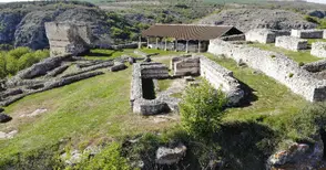 Джаз трио избра крепостта  в Червен за своя сцена