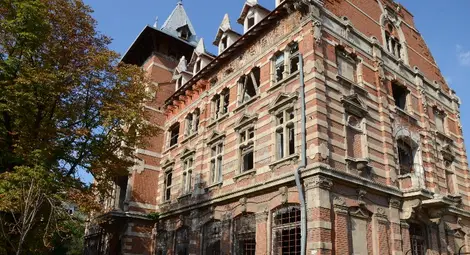 Държавата към Бобокови: Или ремонтирате  Музикалната гимназия, или я губите