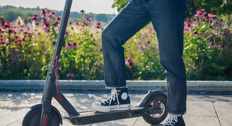 Нови два инцидента с  пострадали с е-тротинетки