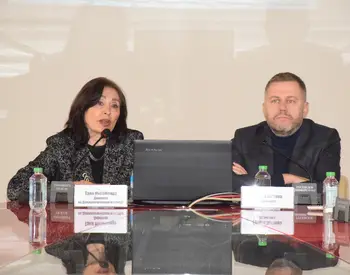 Георги Милков и Таня Михайлова представиха книгата „Либийският случай: всички дипломатически средства“ в Русенския университет