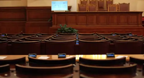 Алфа Рисърч: ГЕРБ - 31.7%, БСП - 29.1%