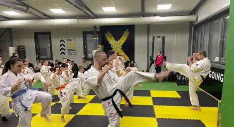 „Арената“ отново подкрепи русенския спорт „Арената“ отново подкрепи русенския спорт