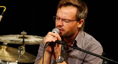 Една баладична нощ обещава Петър Салчев на русенци