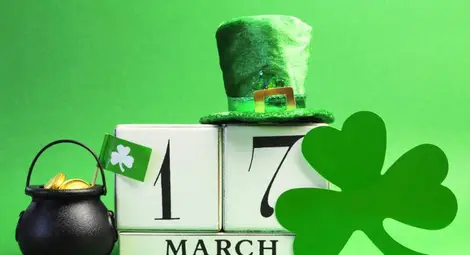 Сградата на Община Русе светва в зелено по повод националния празник на Ирландия