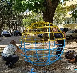 Още една обновена площадка след акцията на &bdquo;Празник на квартала &ndash; Заедно в Здравец&ldquo;