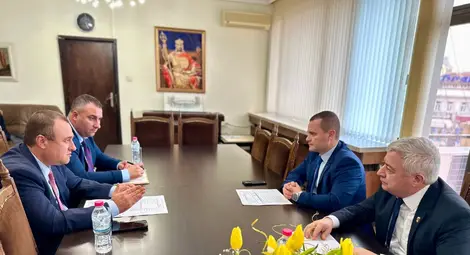 Кметът на Русе обсъди с регионалния министър рехабилитацията на бул. &bdquo;България&ldquo; и ключови инфраструктурни проекти в общината