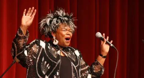 Джаз звездата Джанис Харингтън ще пее в Доходното на 21 април