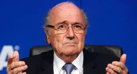 "Кока-Кола" и "Макдоналдс" поискаха оставката на Блатер