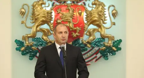 "Галъп": Румен Радев остава най-харесваният политик у нас, доверието в правителството расте "Галъп": Румен Радев остава най-харесваният политик у нас, доверието в правителството расте