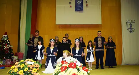 Данаил Ковачев поздрави участниците в традиционния конкурс на фондация "Етническа хармония" Данаил Ковачев поздрави участниците в традиционния конкурс на фондация "Етническа хармония"