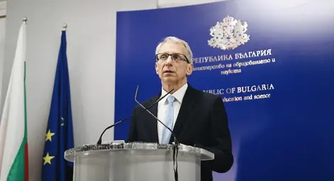 Николай Денков: Ще предложа неучебни дни преди втория срок