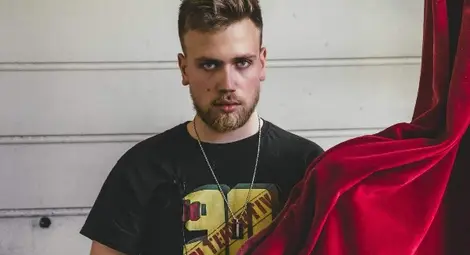 Млад русенец с над 200 000 последователи в YouTube: Най-много легенди съм чувал за тв кулата и подземията на Русе