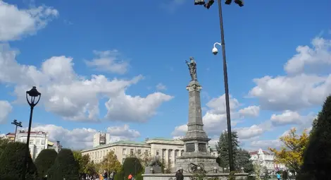 Ретро спектакъл за 6 май ни връща към най-успешните дни на Русе Ретро спектакъл за 6 май ни връща към най-успешните дни на Русе