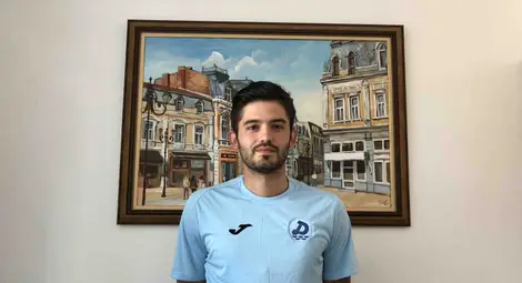 Вратарят Филип Димитров подписа с „Дунав“, чака се бразилски халф Вратарят Филип Димитров подписа с „Дунав“, чака се бразилски халф