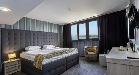 Повече нощувки и рекордни приходи за хотелите в Русе през септември