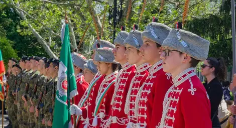 Пенчо Милков на празника на Русе: Нека гледаме към една обща цел - въздигане на нашия любим град и на нашата държава Пенчо Милков на празника на Русе: Нека гледаме към една обща цел - въздигане на нашия любим град и на нашата държава