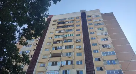 Горя домът на митнически шеф на 13 етаж в блок &bdquo;Марс&ldquo;
