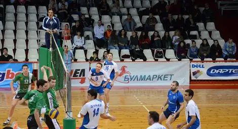 Волейболистите гостуват на лидера &bdquo;Тетевен&ldquo;