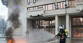 Сигнал за "пожар" наложи вчера евакуация от сградата на общината