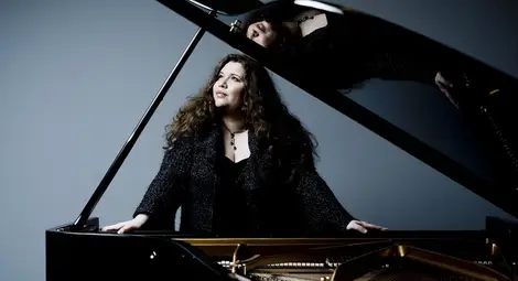 Пламена Мангова: Музиката може да бъде катарзис дори в страшните мигове на войната