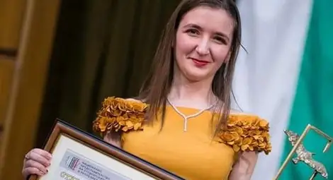 Стипендиантка на „Хуавей“ и победител от НАСА състезание - студенти на годината в България Стипендиантка на „Хуавей“ и победител от НАСА състезание - студенти на годината в България