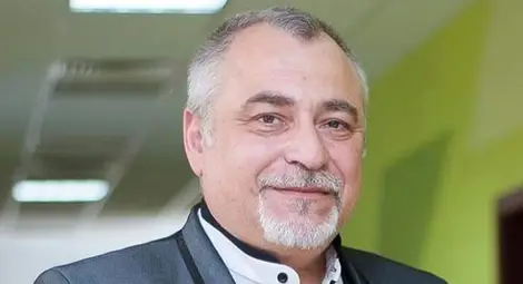 Д-р Камен Кожухаров: Да имаш приятел, който е до теб в болест, е истинско чудо! Д-р Камен Кожухаров: Да имаш приятел, който е до теб в болест, е истинско чудо!