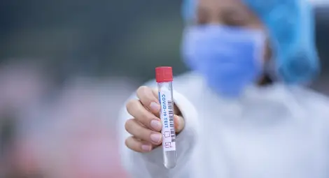 Четири нови заразени срещу петима излекувани от коронавирус