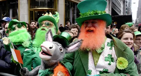 Ирландците празнуват деня на Свети Патрик Ирландците празнуват деня на Свети Патрик