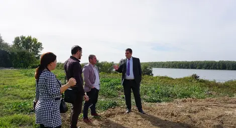 Пазарджиев дава на прокуратурата незаконно сметище в Мартен