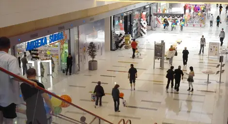 С един мол държим четвърто място по търговска площ