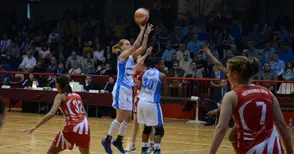 „Дунав 8806“ мина и през „Хасково“ за първото място