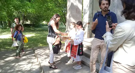 Училището в село Обретеник посрещна гости от Европа /галерия/