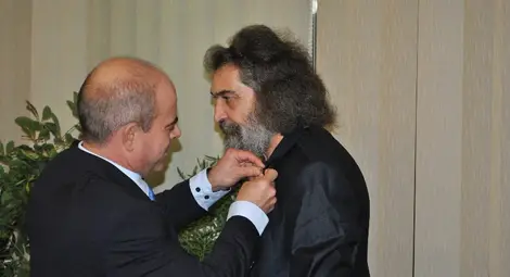 Значка &bdquo;Русе&ldquo; за автора на &bdquo;Последната нощ на Апостола&ldquo;