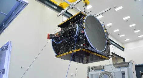 BulgariaSat-1 пристигна на стартовата площадка в Кейп Канаверал BulgariaSat-1 пристигна на стартовата площадка в Кейп Канаверал