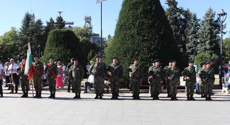 Русе отбеляза тържествено 117 години от Независимостта